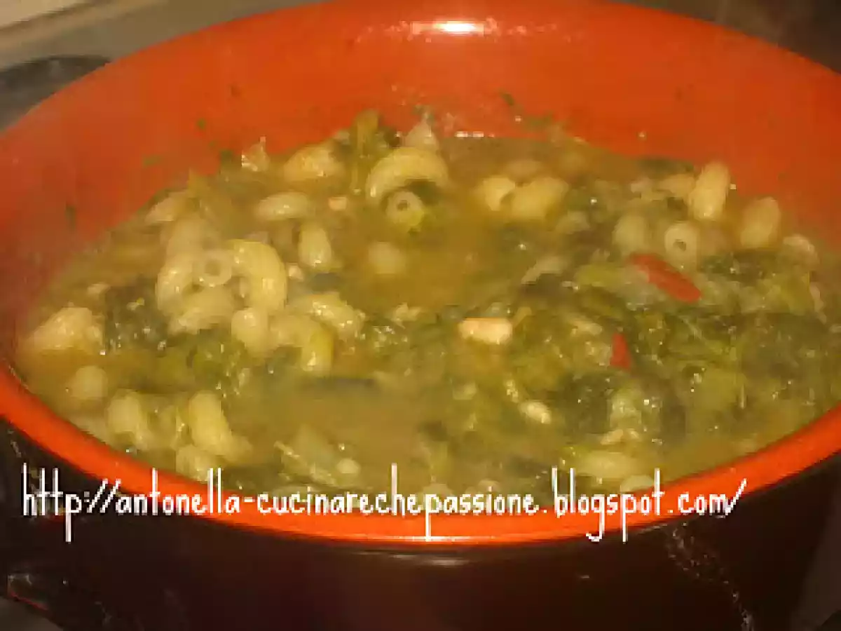 Pasta, fagioli del purgatorio e cavolo nero - foto 3