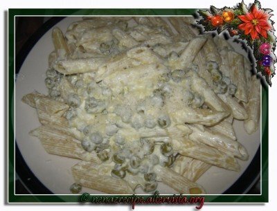 Pasta panna e piselli - Ricetta Petitchef