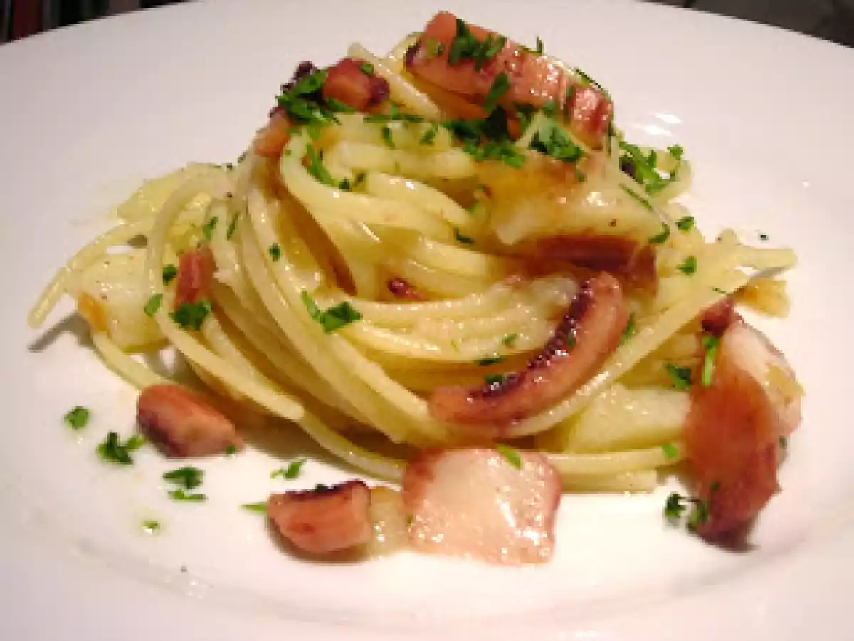 Pasta polpo e patate - foto 2