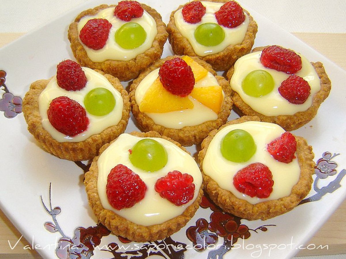 Pasticcini frutta e crema