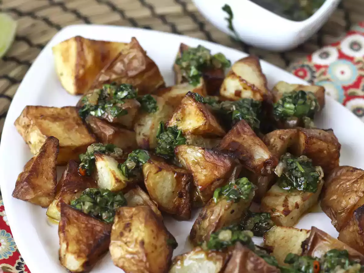 Patate al forno con salsa chimichurri - foto 5