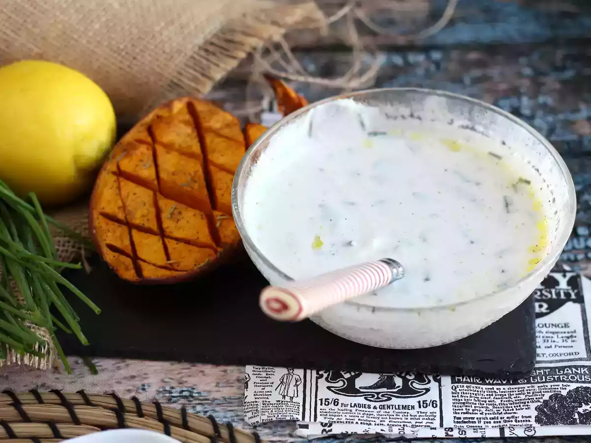 Patate dolci al forno con salsa leggera allo Skyr - foto 2