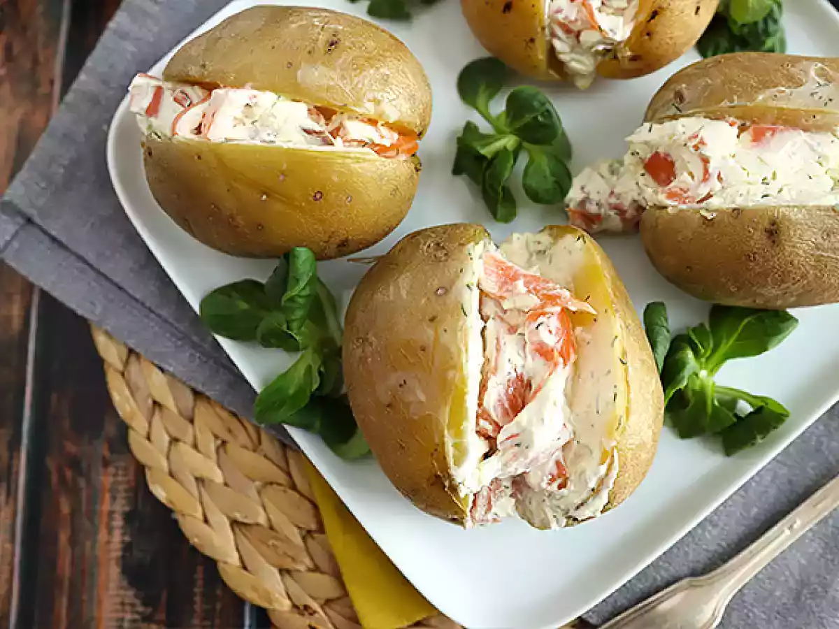 Patate ripiene con salmone affumicato e philadelphia