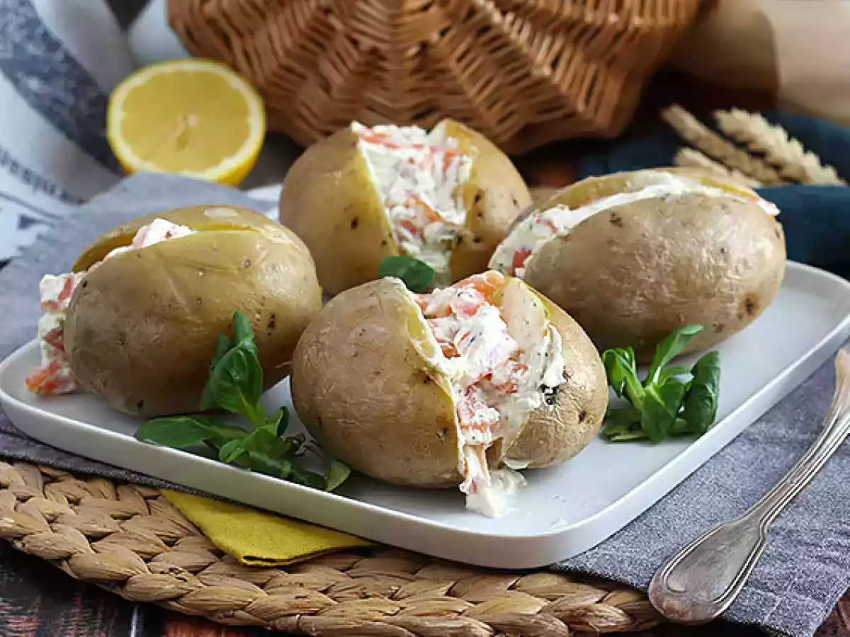 Patate ripiene con salmone affumicato e philadelphia - foto 4