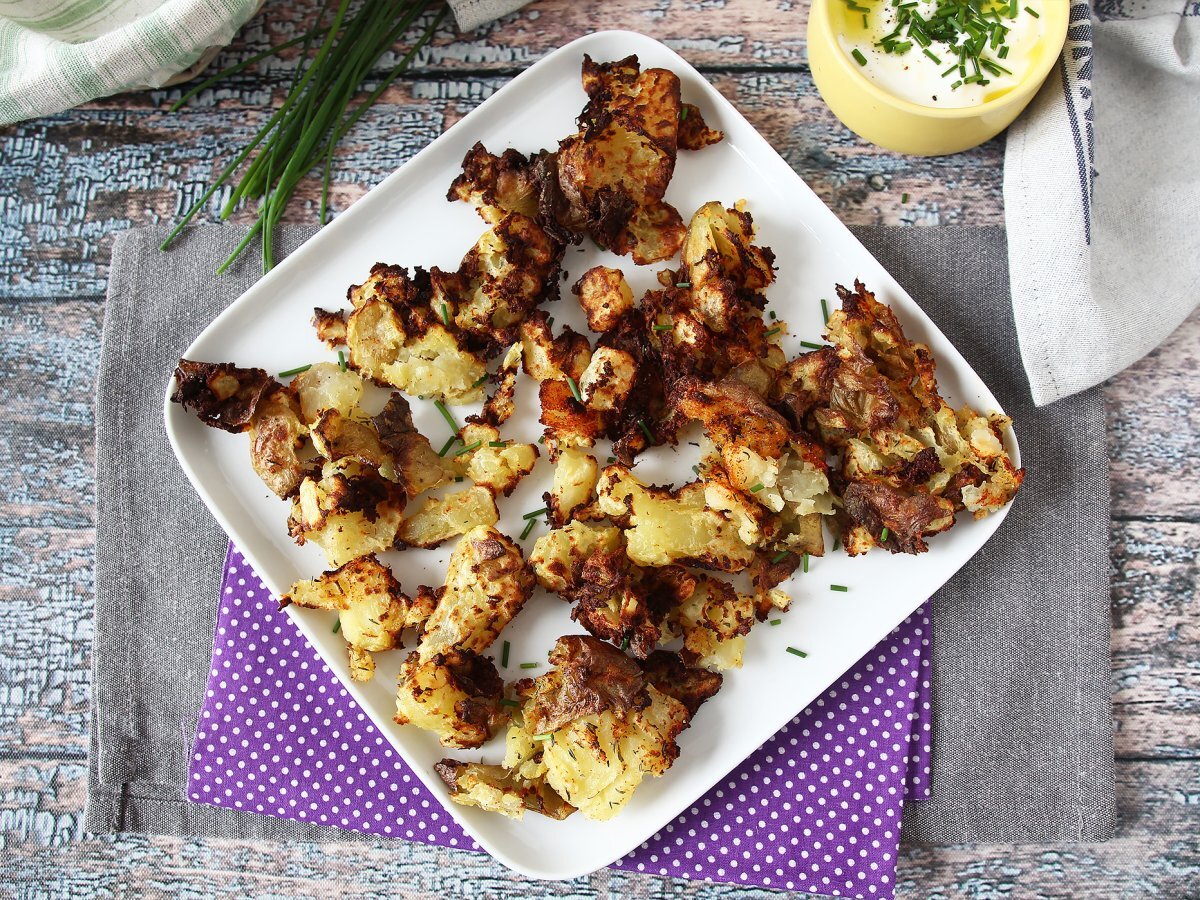 Patate schiacciate (Smashed potatoes) in friggitrice ad aria