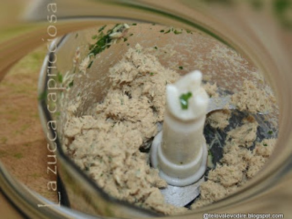 Patè di cannellini e sgombro.....con salsa verde, foto 5