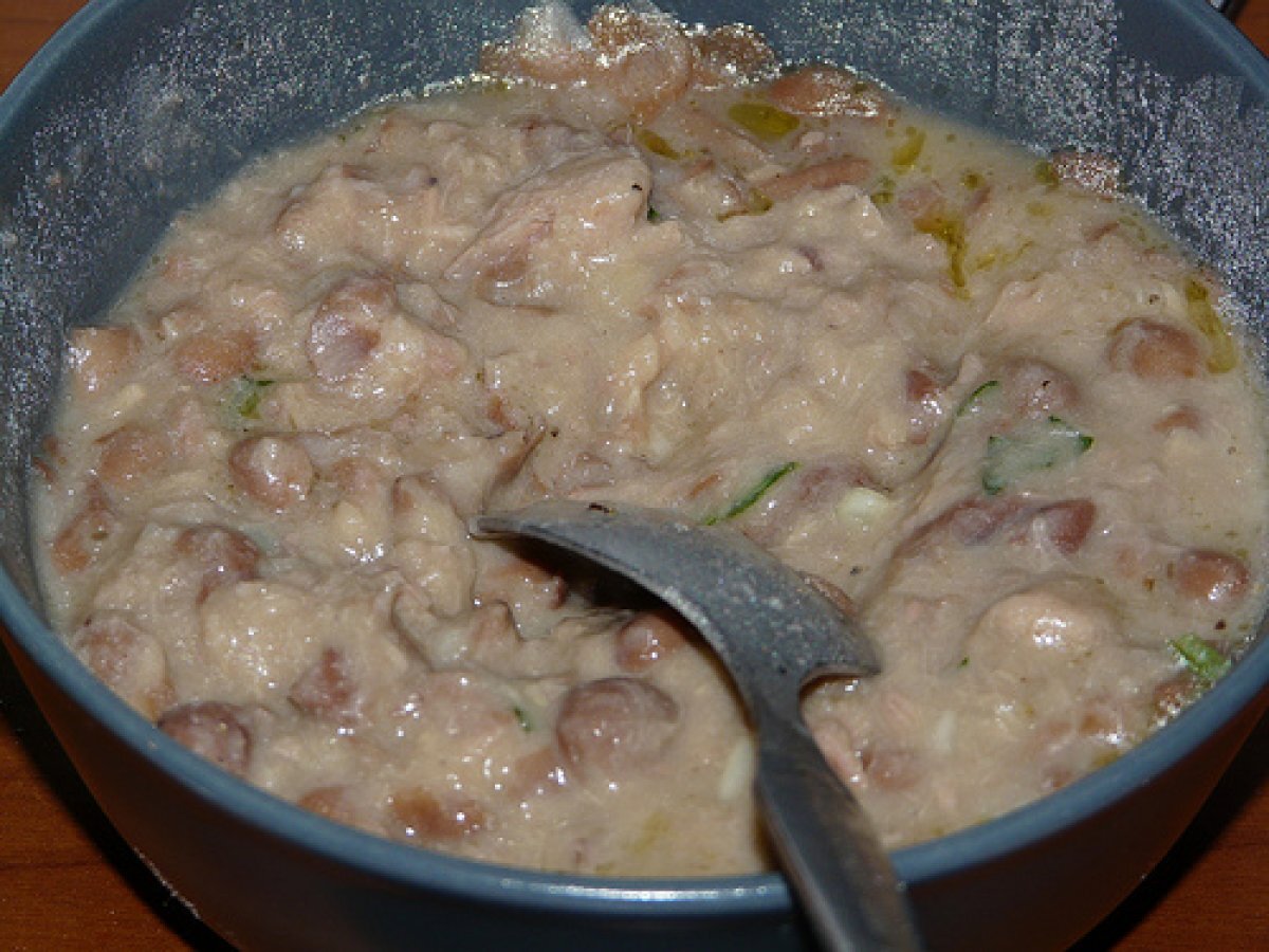 Patè di fagioli borlotti e tonno