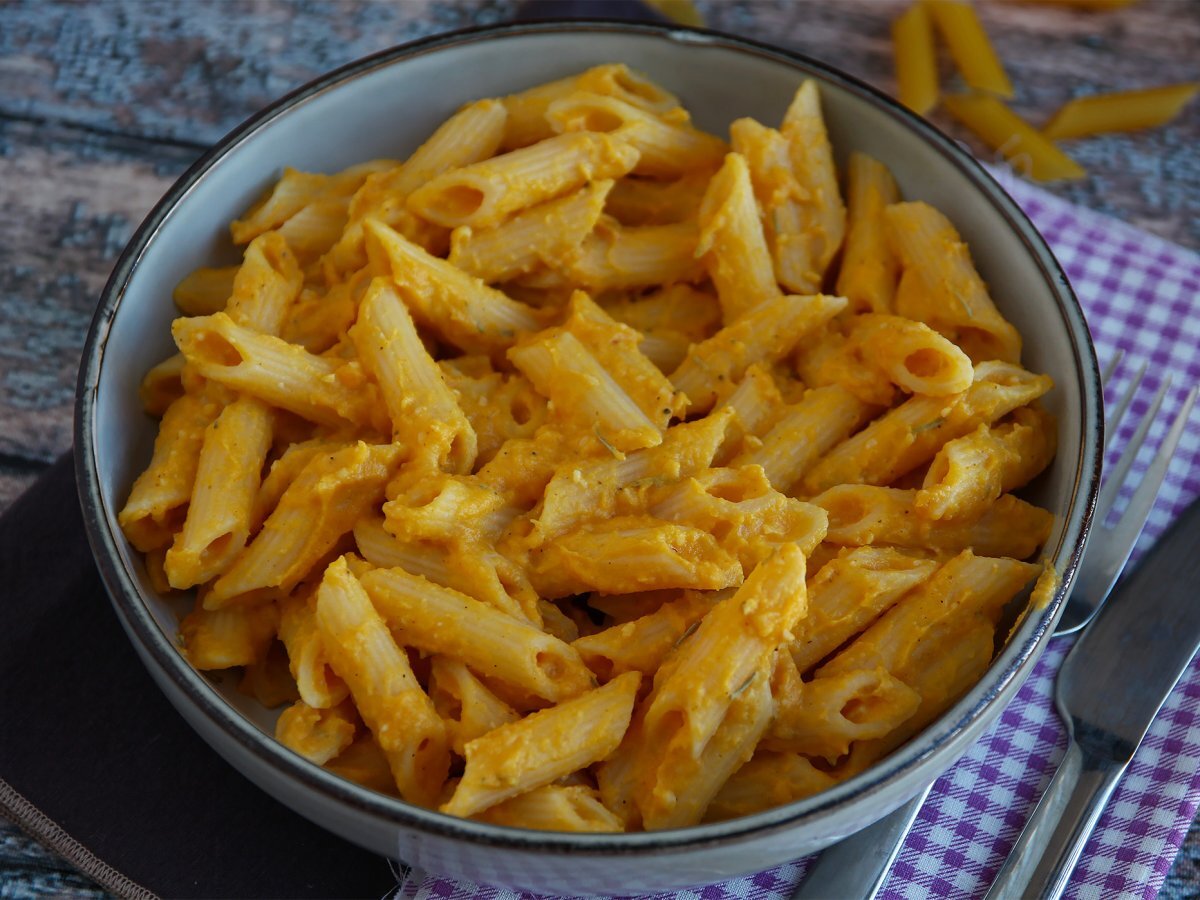 Penne alla zucca, una ricetta semplice e gustosa - foto 4