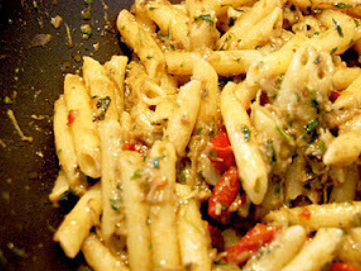 Penne con pesto di carciofi e pomodori secchi - foto 2