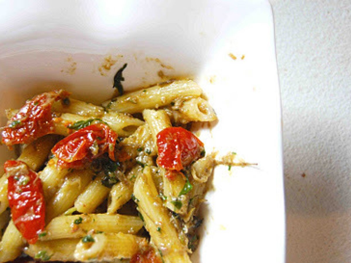 Penne con pesto di carciofi e pomodori secchi - foto 3