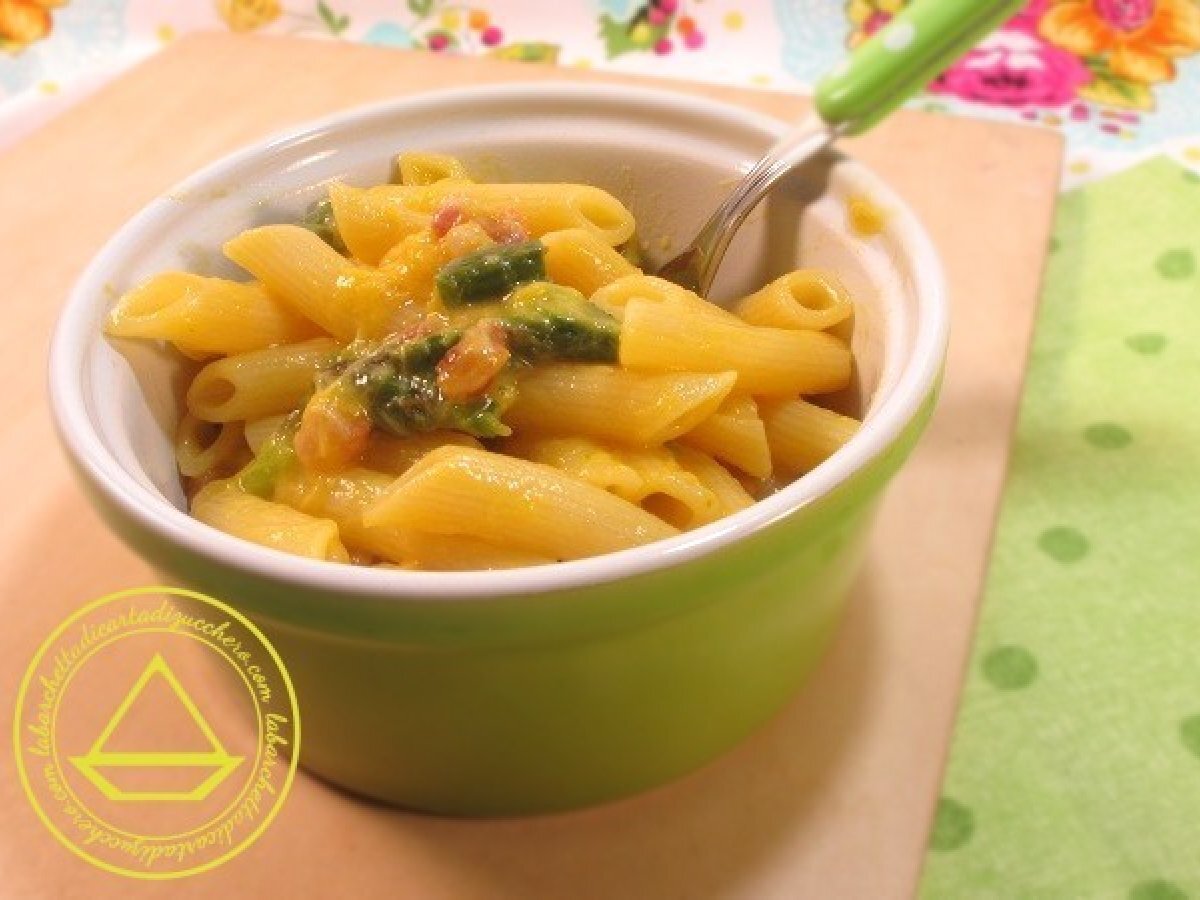 Penne cremose agli asparagi e pancetta croccante