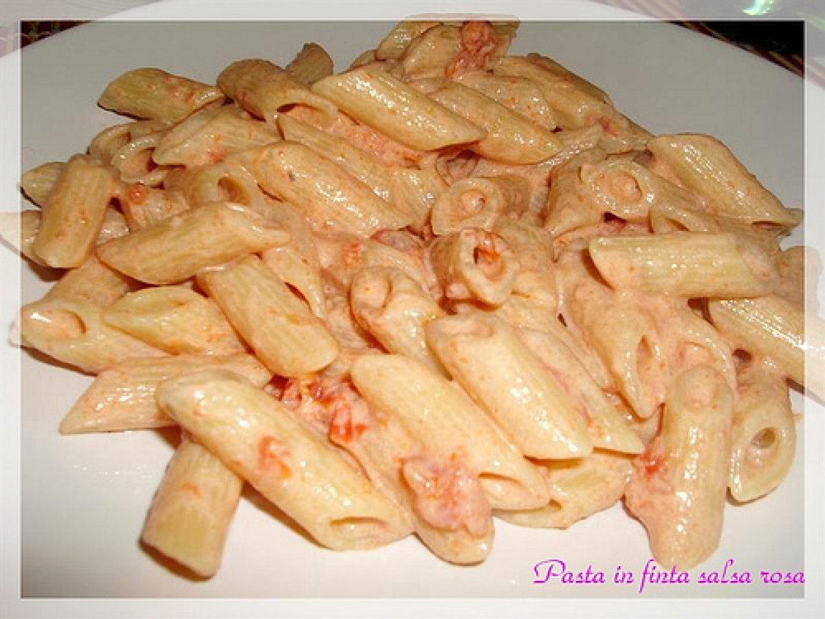Pennette con finta salsa rosa