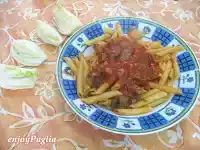 Pennette con sugo di funghi e pancetta