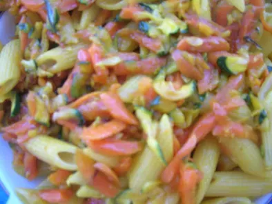 Pennette Zucchine, carote e zafferano - foto 2