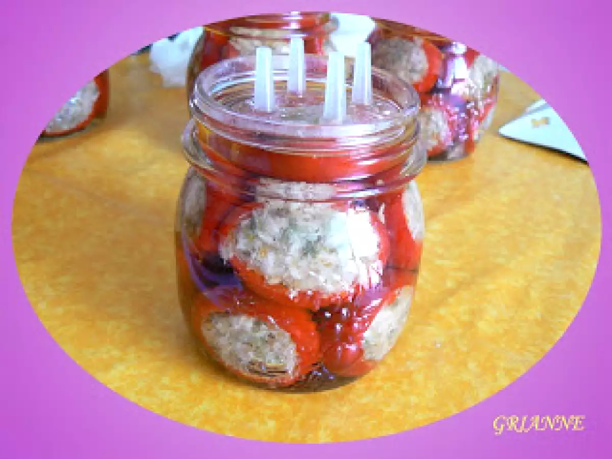 Peperoncini ripieni sott'olio - foto 2