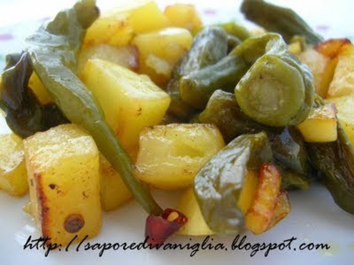 Peperoni di fiume e patate al peperoncino.