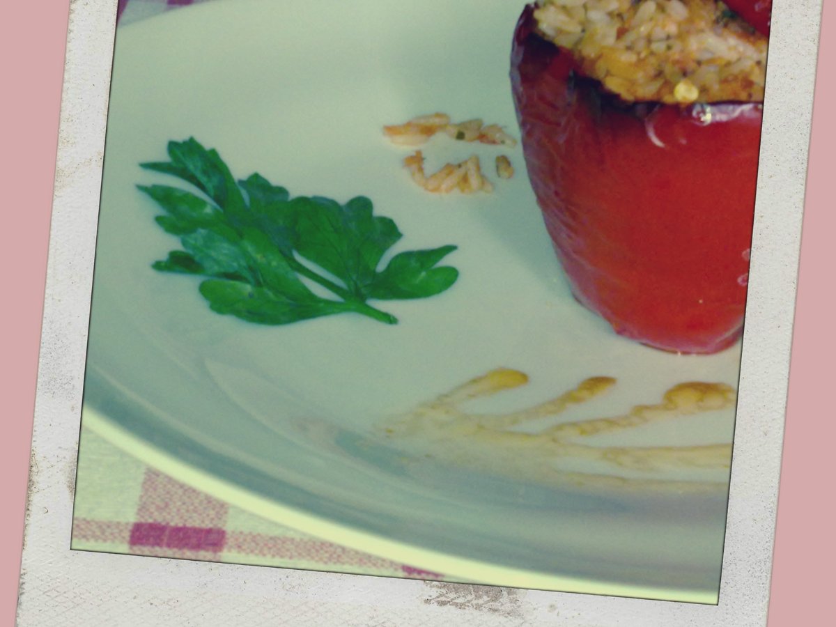 PEPERONI RIPIENI DI RISO E TONNO