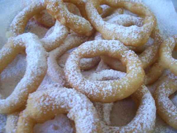 Per Carnevale....zeppole al latte