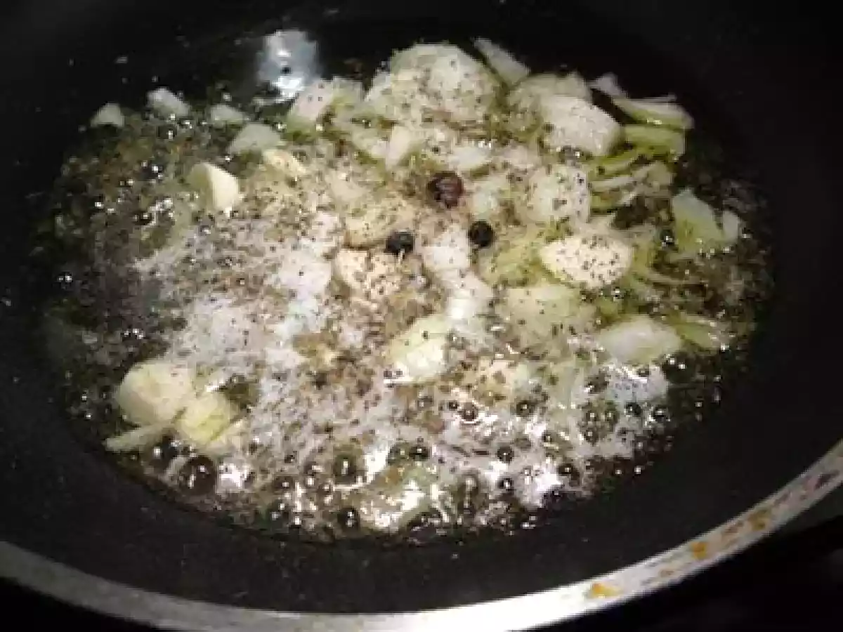 Per un Natale in montagna: Spezzatino di cervo e polenta e......carrellata di antipasti - foto 8