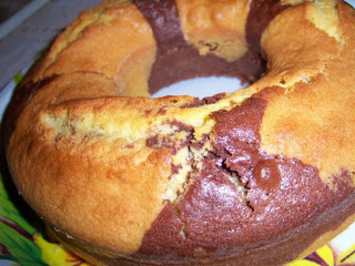 Per una bella colazione: Ciambellone bianco e nero! - foto 3