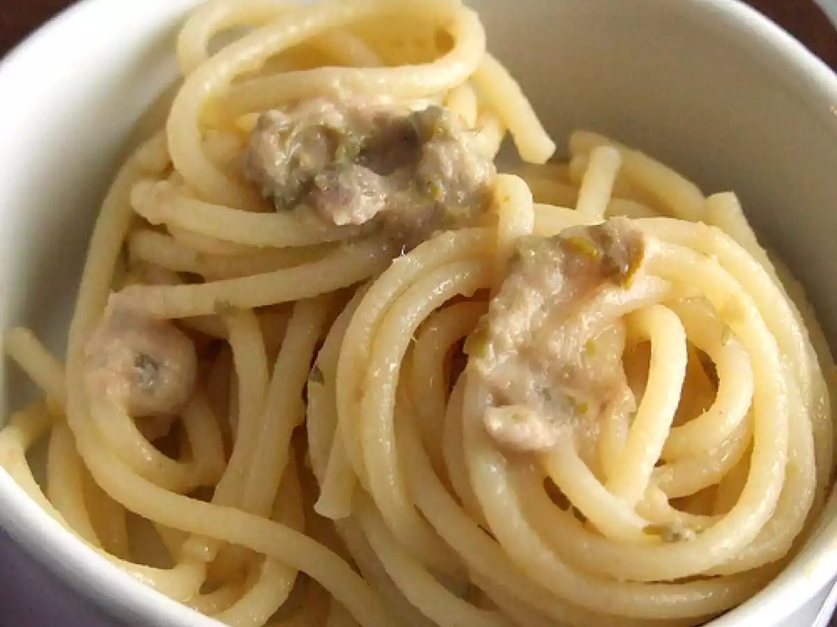 Pesto alla pantellesca crudo : capperi di Pantelleria - foto 2