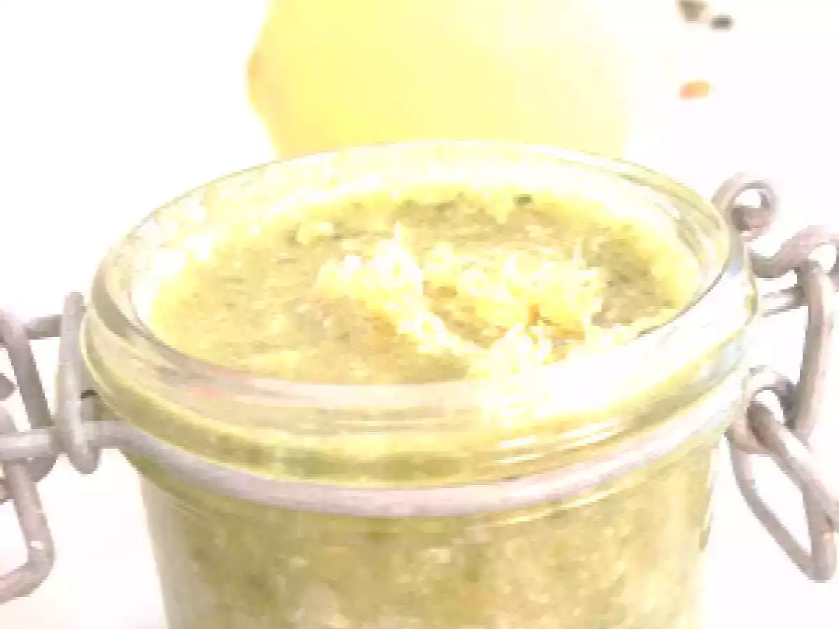 Pesto di pistacchi al limone