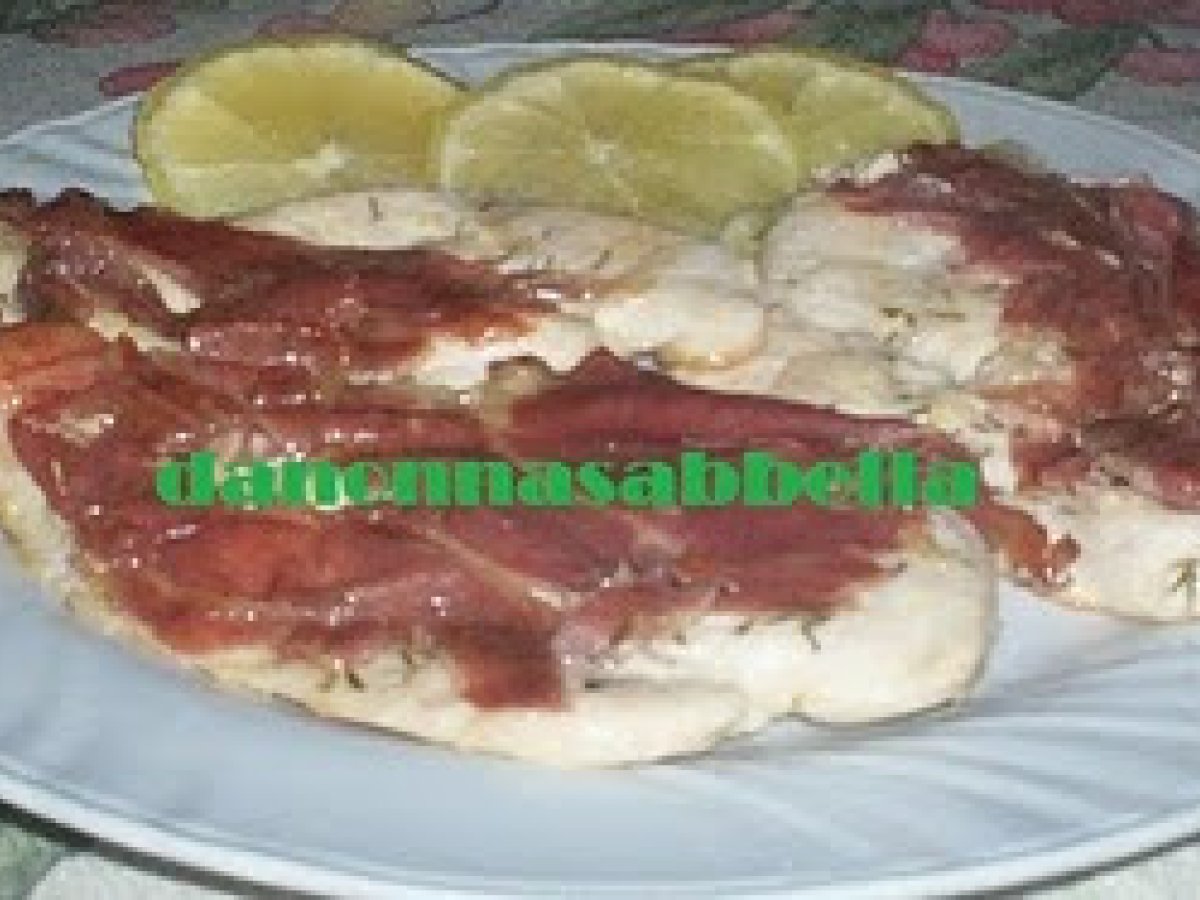 PETTI DI POLLO CON GRANA E PROSCIUTTO CRUDO