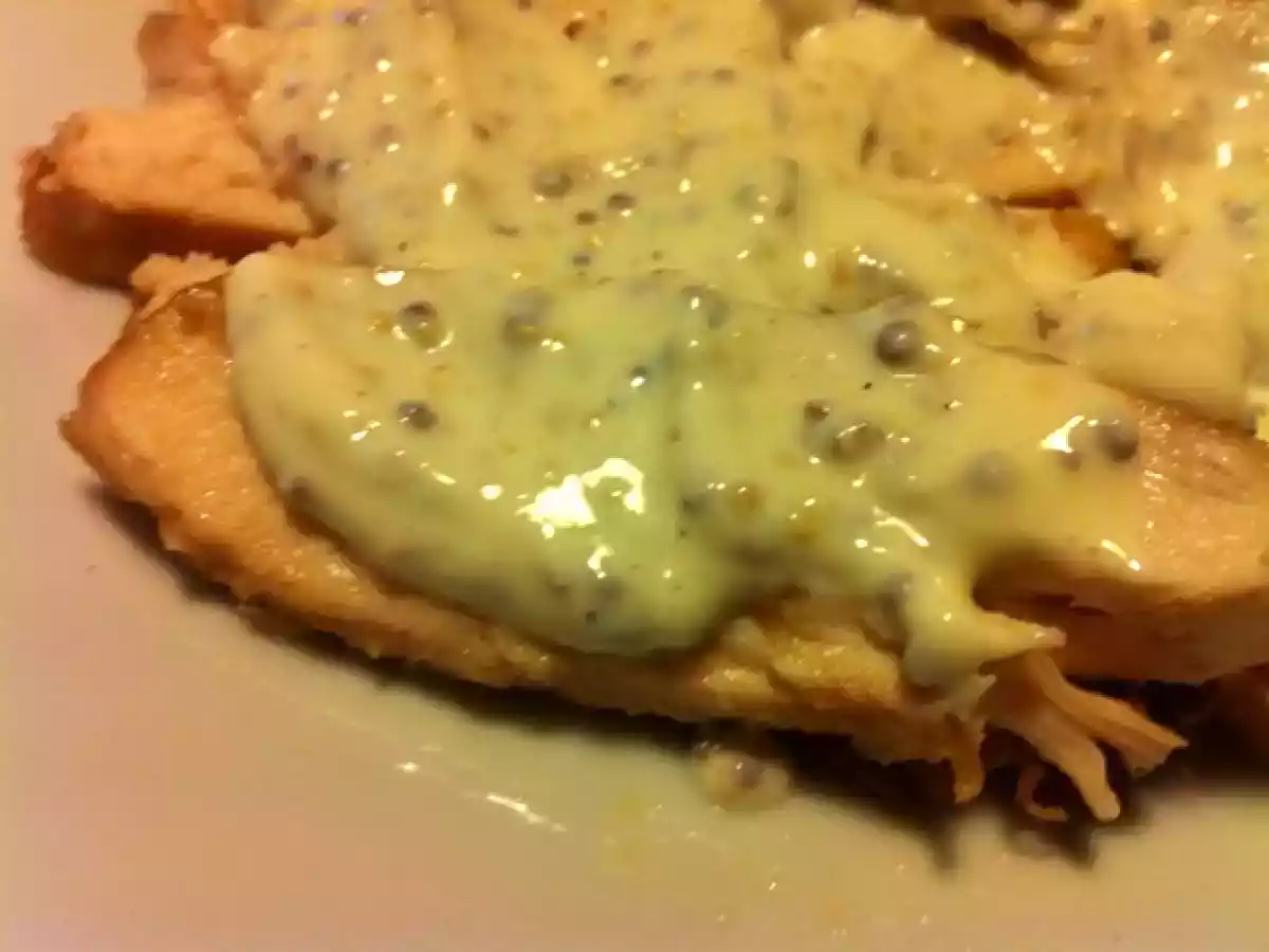 Petto di pollo allo yogurt aromatico