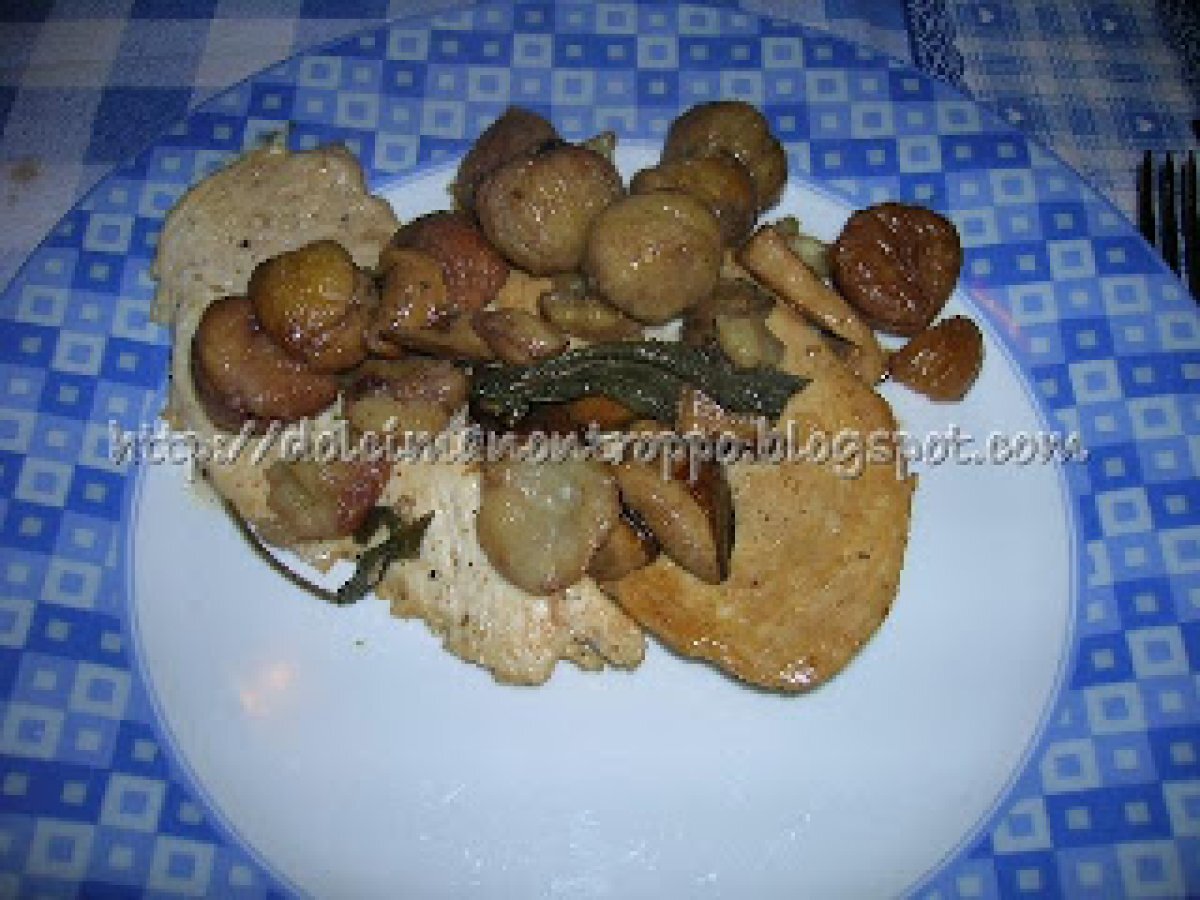 PETTO DI POLLO CON CASTAGNE