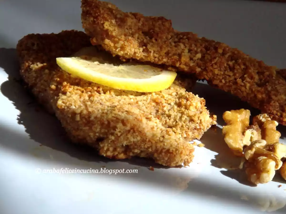 Petto di pollo con panatura di noci