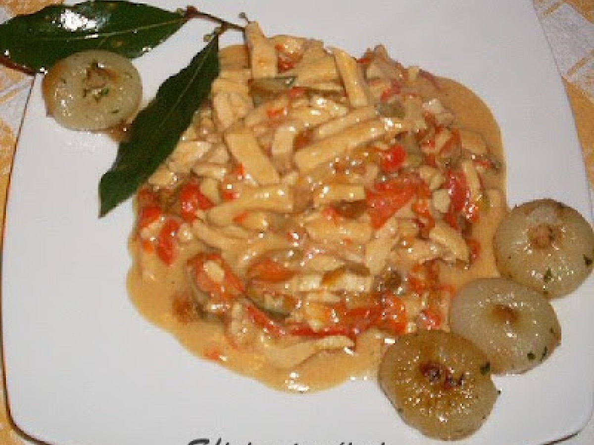 Petto di pollo con peperoni alla birra