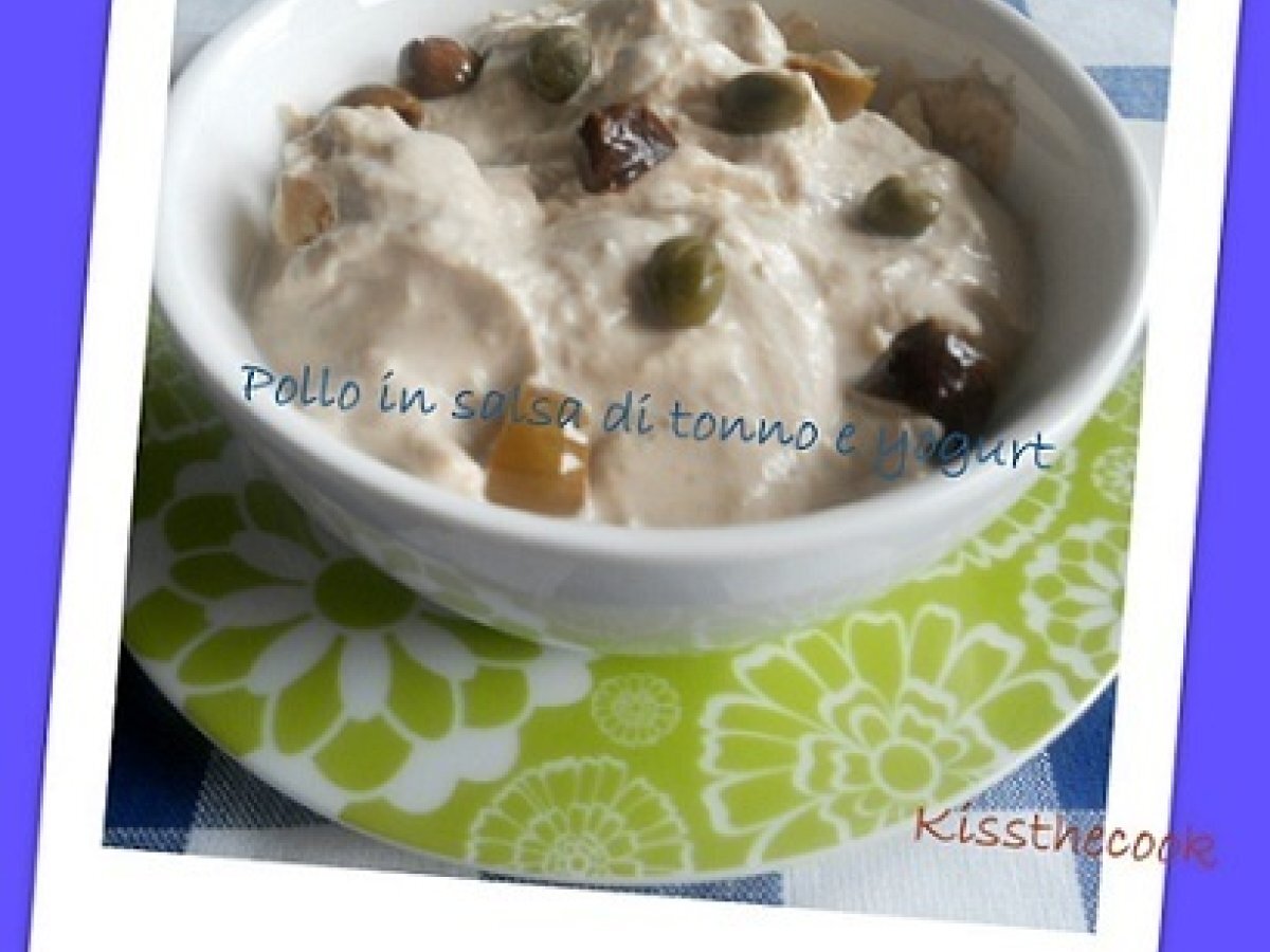 Petto di pollo in salsa di tonno e yogurt