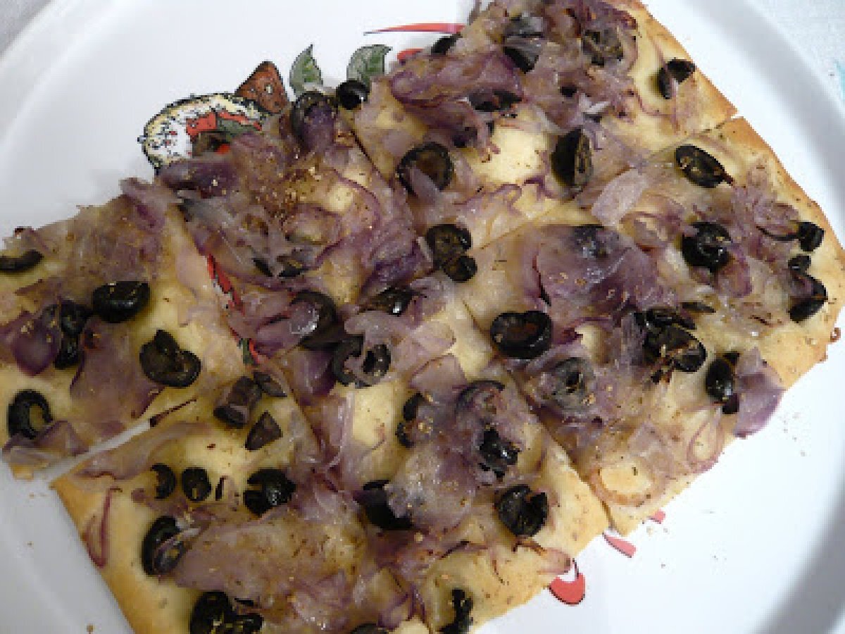 Pizza alle cipolle