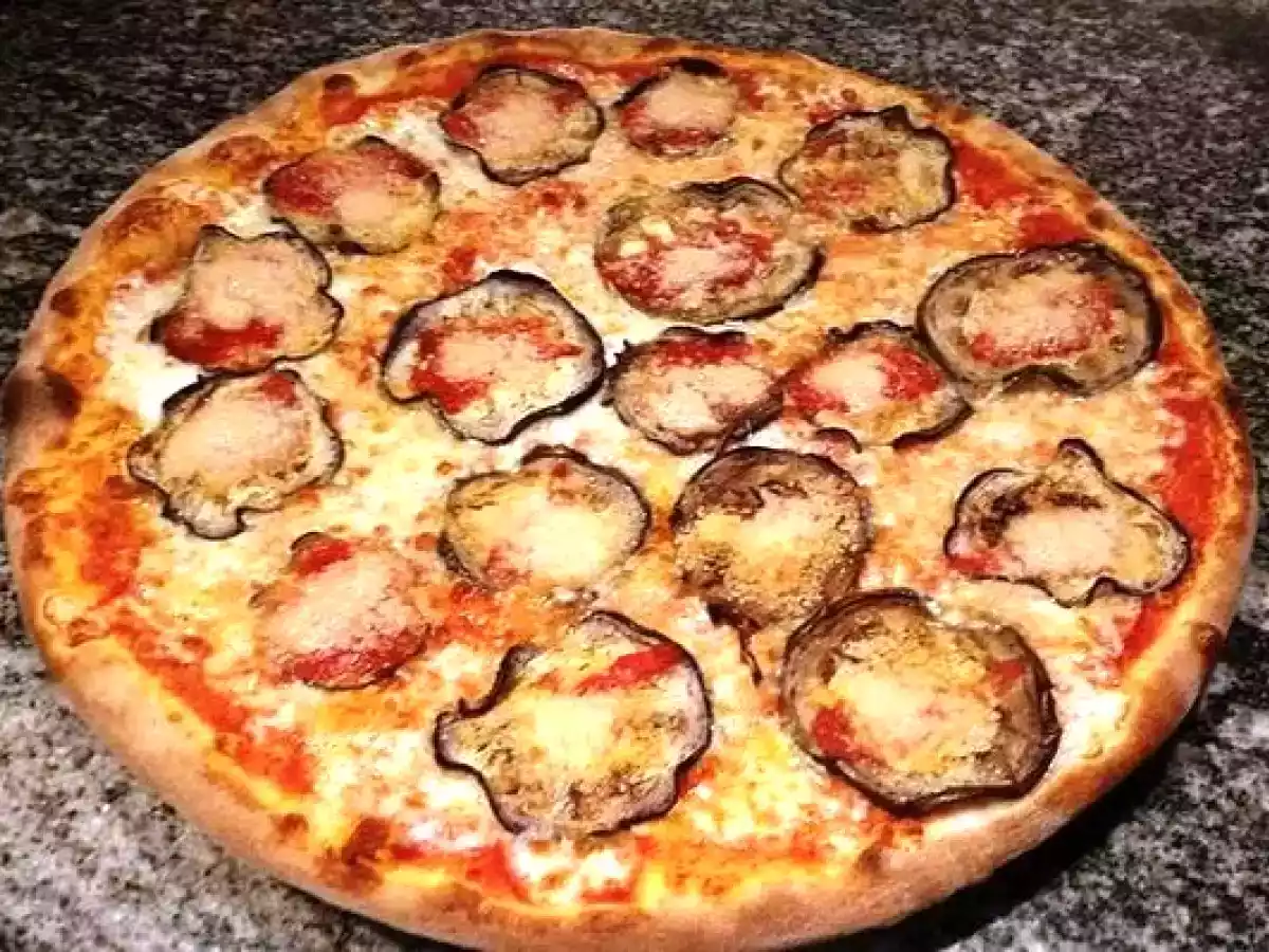 Pizza alle melanzane
