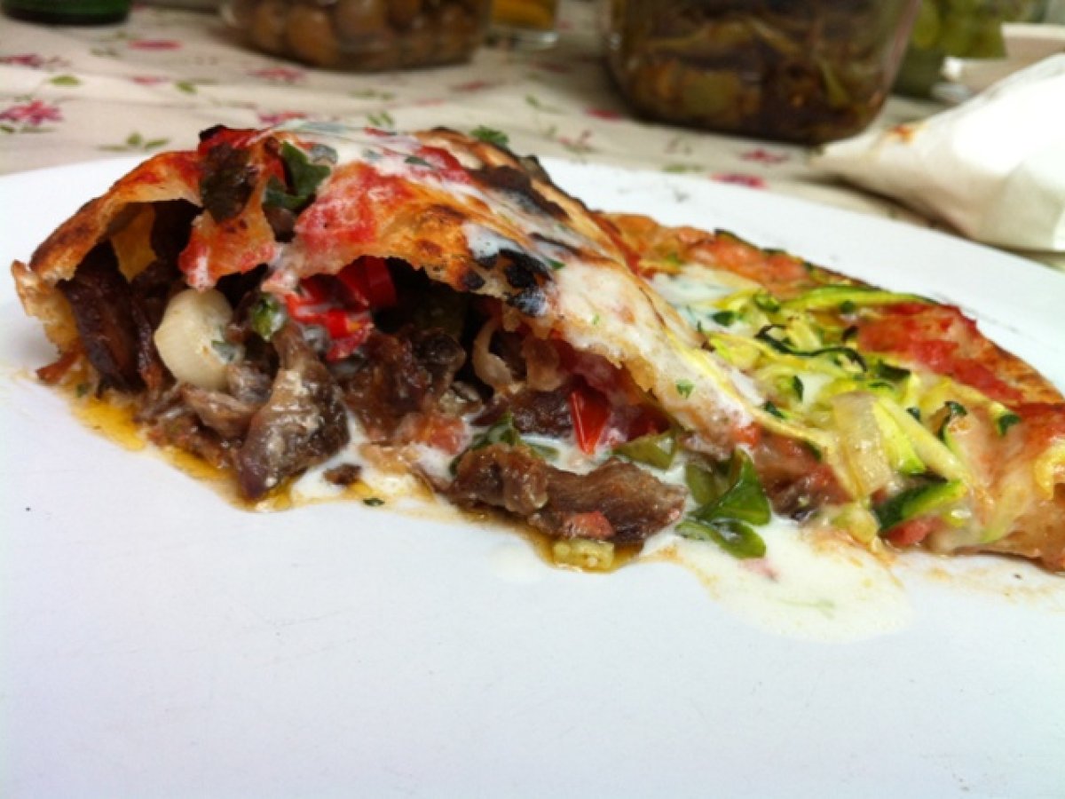 Pizza calzone kebab - foto 3