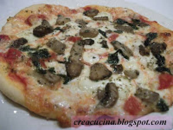 PIZZA CON BRIE' E FUNGHI PORCINI