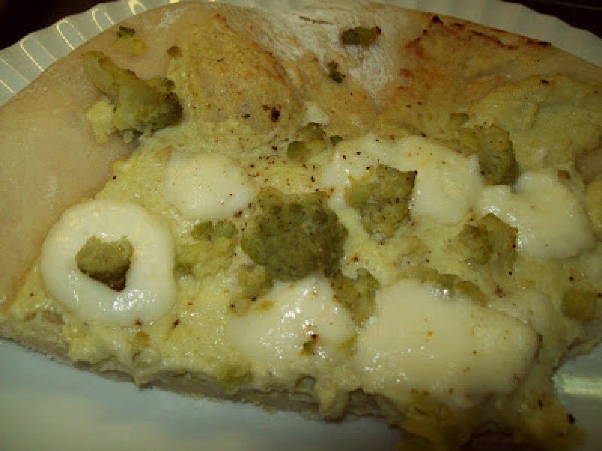PIZZA CON BROCCOLI