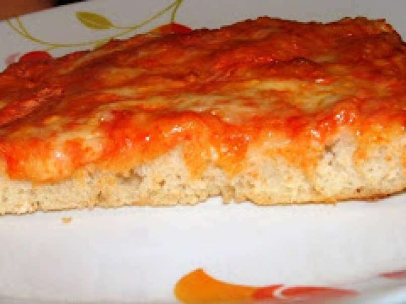Pizza con impasto del pane veloce veloce - foto 2