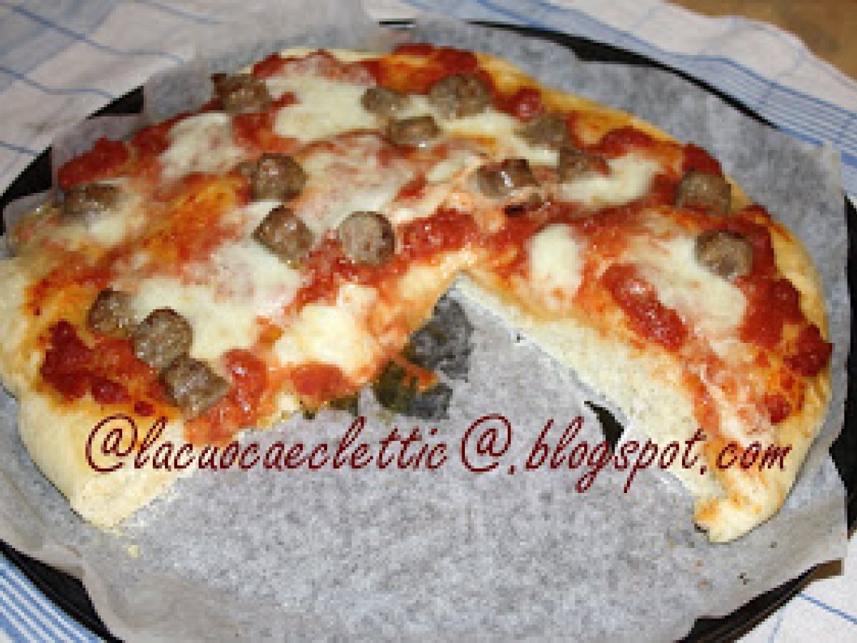 Pizza con la salsiccia - foto 5