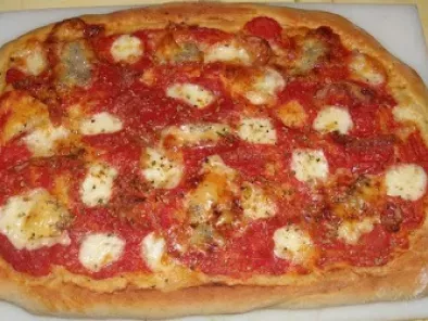Pizza gorgonzola e pancetta