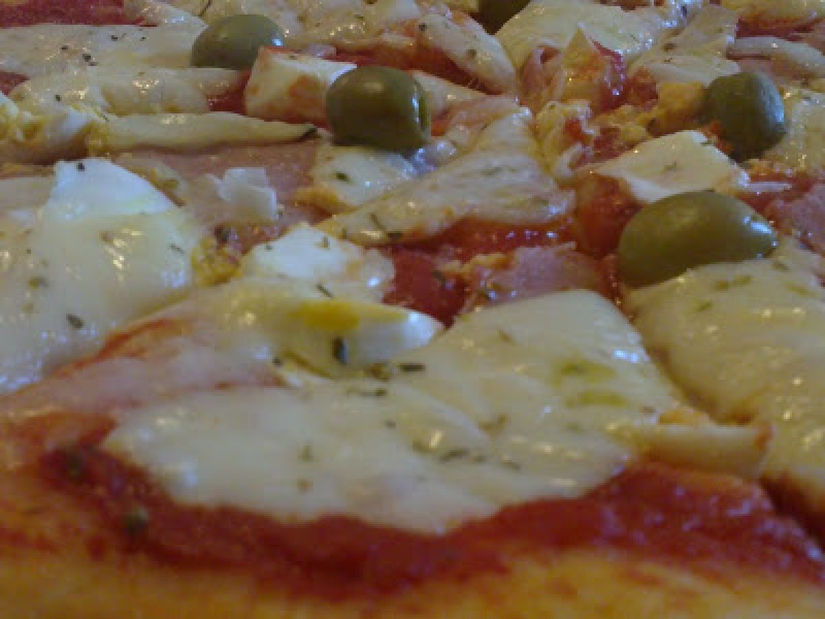 PIZZA PORTUGUESA O PORTOGHESE