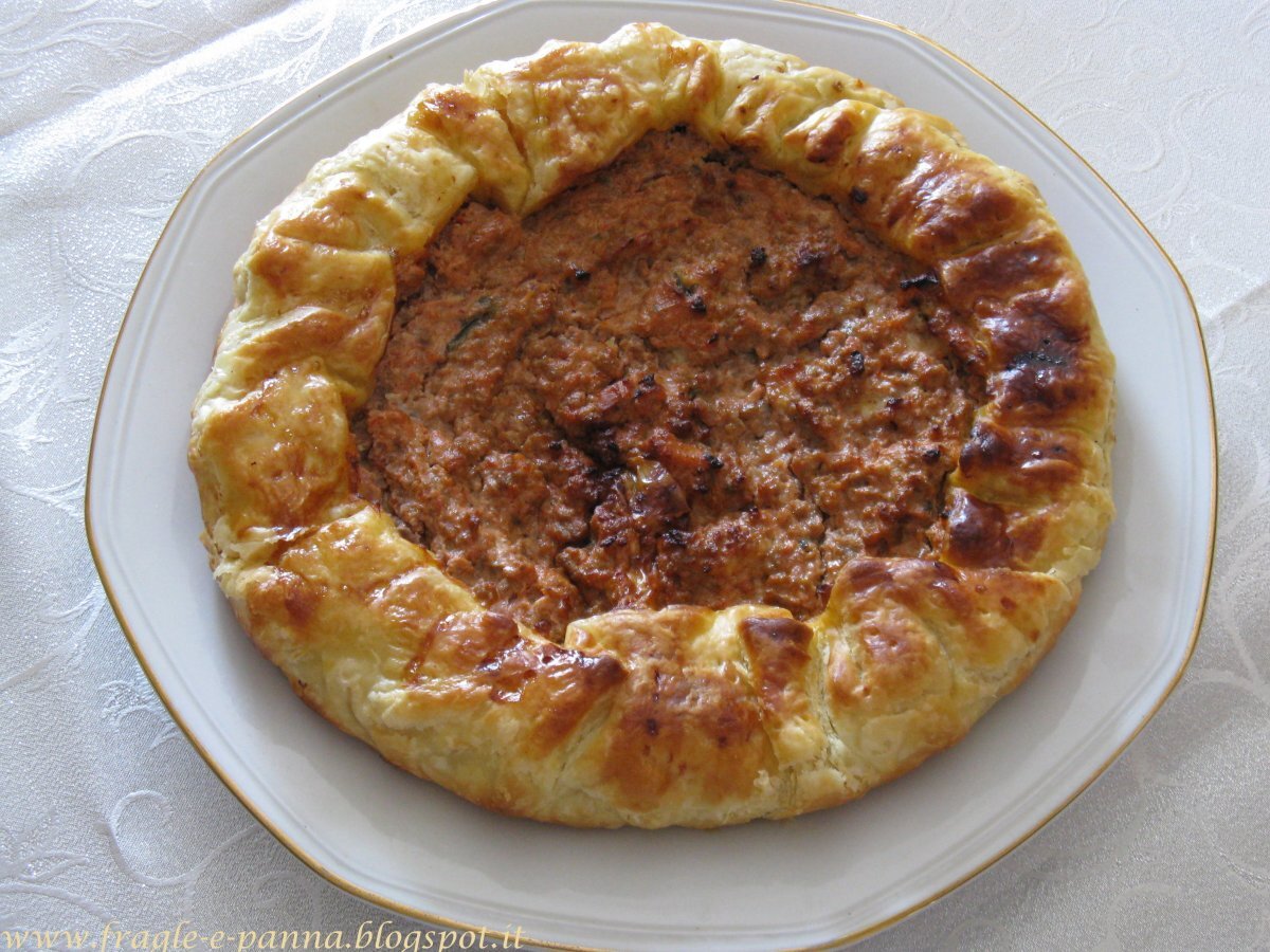 Pizza rustica alla carne