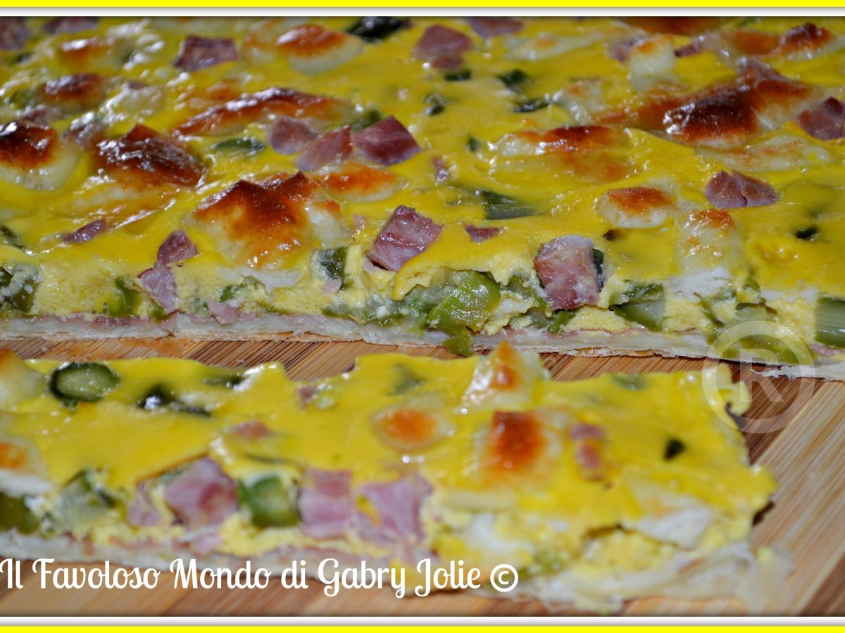 PIZZA RUSTICA CON ASPARAGI E SPECK - foto 2