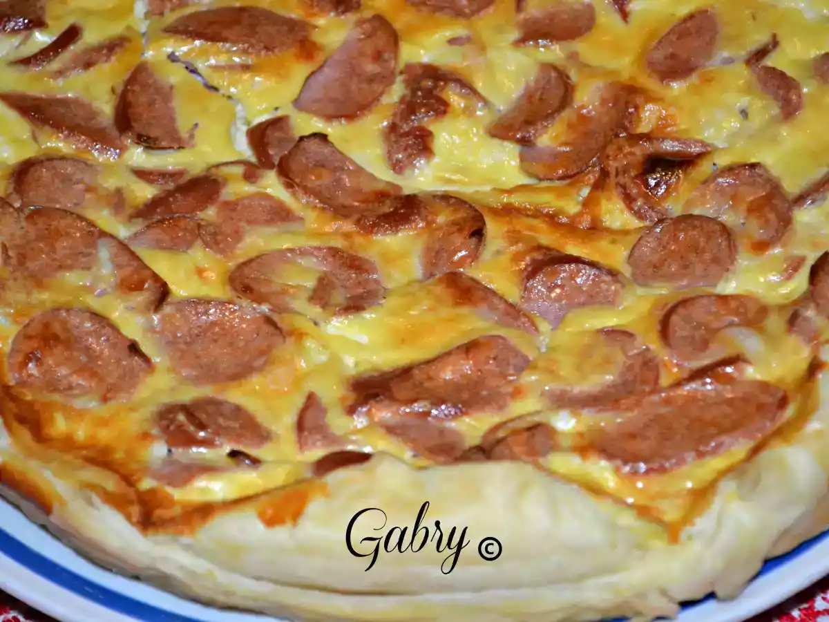 Pizza rustica con stracchino e wurstel - foto 3