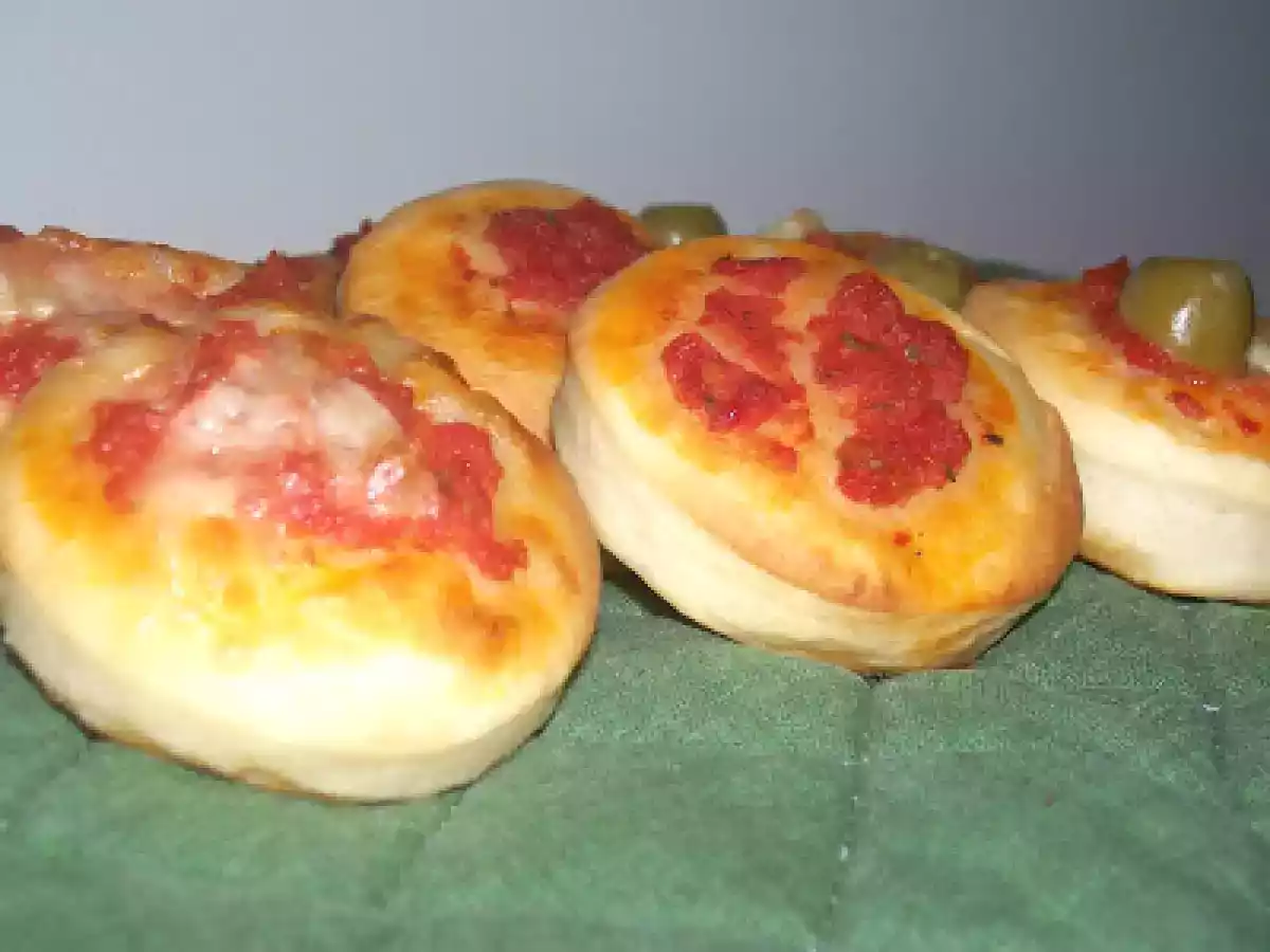 Pizzette con pasta da rosticceria - foto 2
