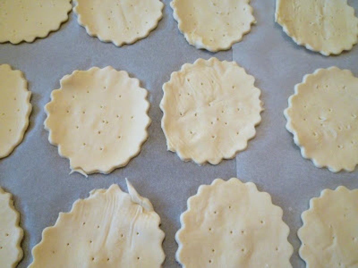 PIZZETTE DI SFOGLIA A QUATTRO MANI PER LA COMETA PASTICCIONA - foto 16