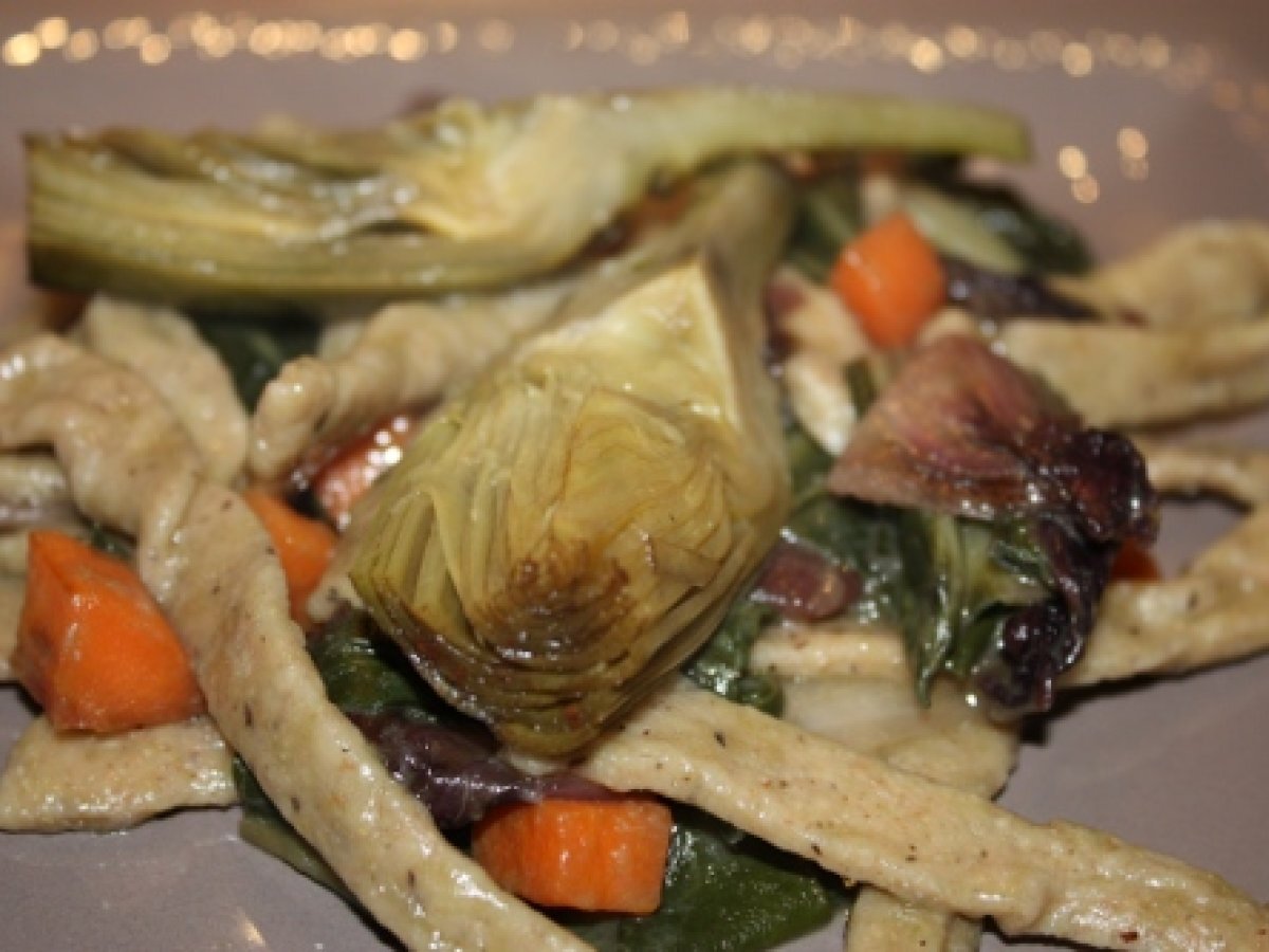 Pizzoccheri (o quasi) con ragù di verdure invernali