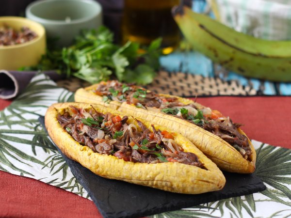 Platani ripieni con carne sfilacciata, la ricetta colombiana spiegata passo a passo, foto 3