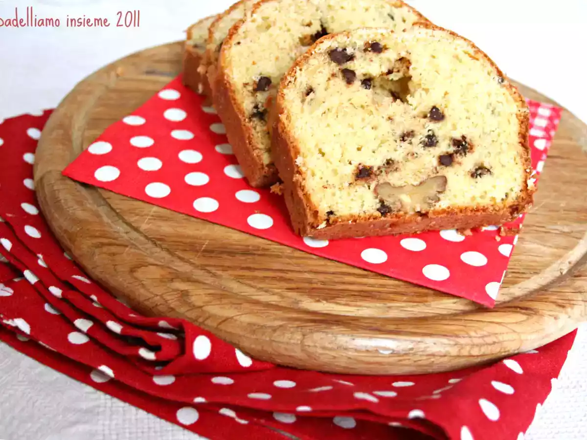 PLUM CAKE CON CIOCCOLATO E NOCI senza BURRO