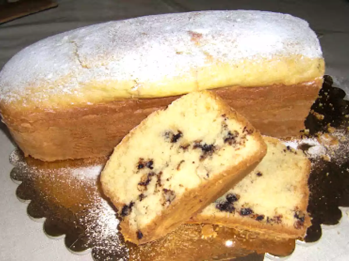 Plum-cake con gocce di cioccolato